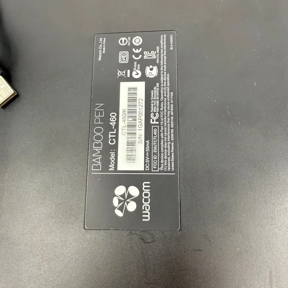 Wacom Graphics Drawing Tablet with pen stylus and touch Bamboo CTL 460